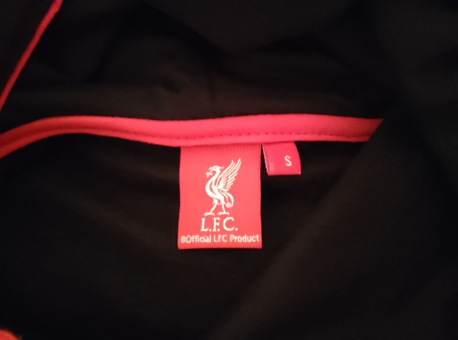 Liverpool/Ливърпул - колан и суичър