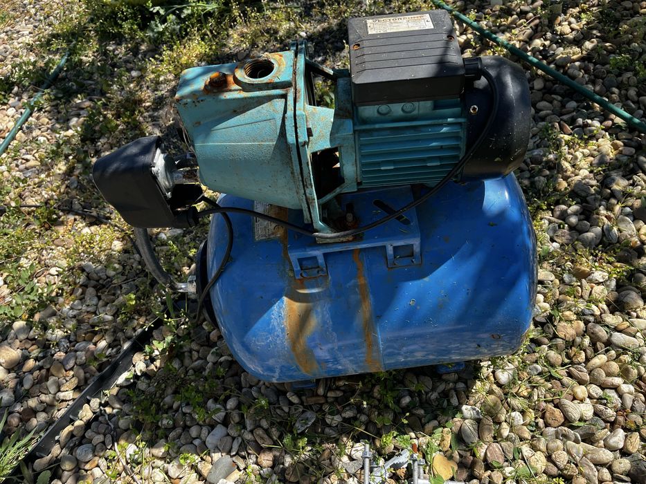 Vand hidrofor 1100 w cu vas 50l