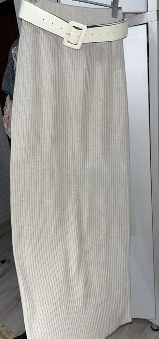 Юбка длинная с ремнем