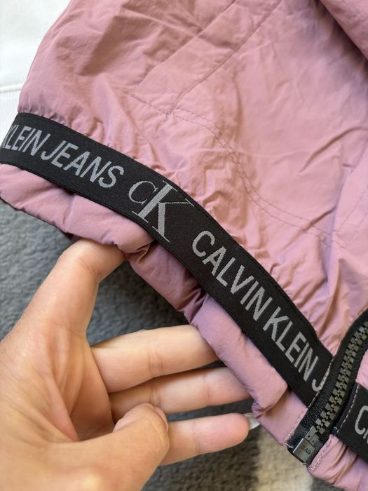 Calvin Klein-якета за 12 години!