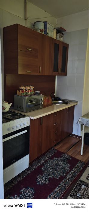 Сдаю трехкомнатную  квартиру