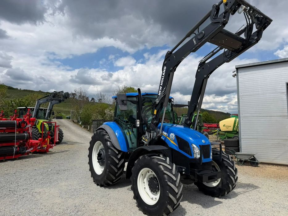 New Holland T5.105 cu incarcator frontal