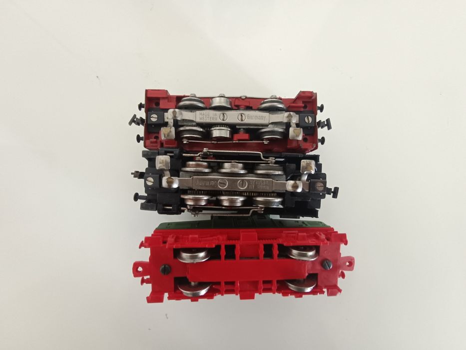 Macheta locomotiva trenulet Electric