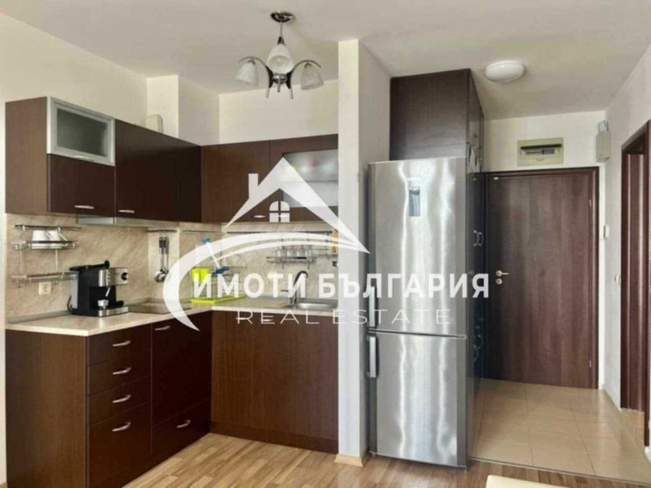 Продава се Двустаен апартамент в Бургас, Крайморие - 60 кв.м за 2000 €/кв.м - Снимка #2