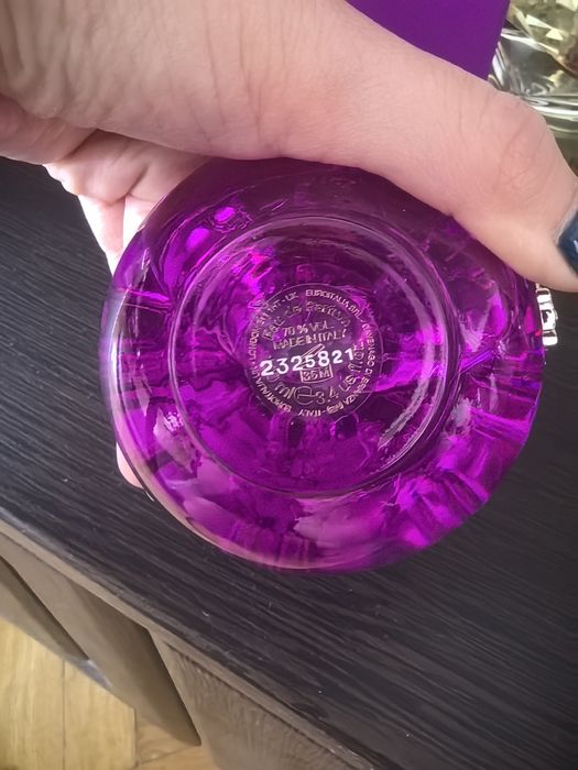 Versace yellow cristal, versace Dylan purple, montale