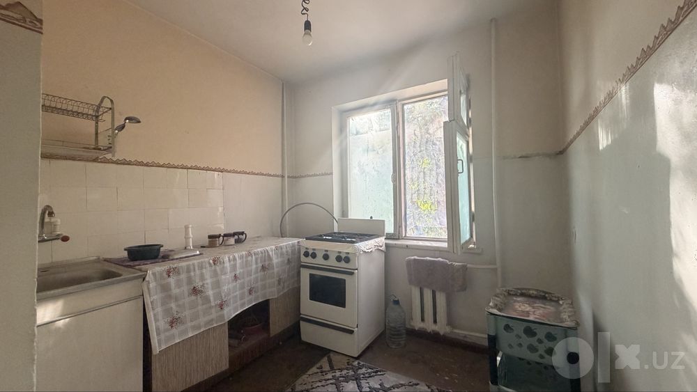 zudlik bilan frunze masifda 2xonali kv ijaraga beriladi