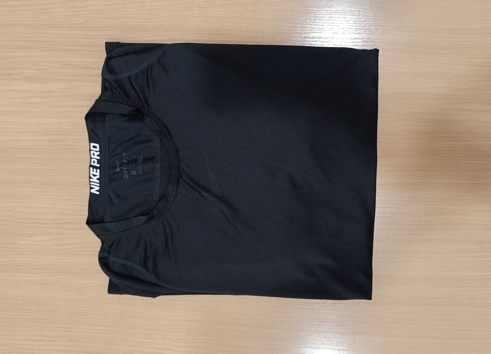 Nike-Pro-Много Запазена