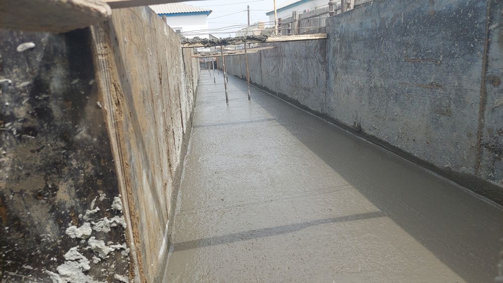 Заливка фундамента,своими опалубка