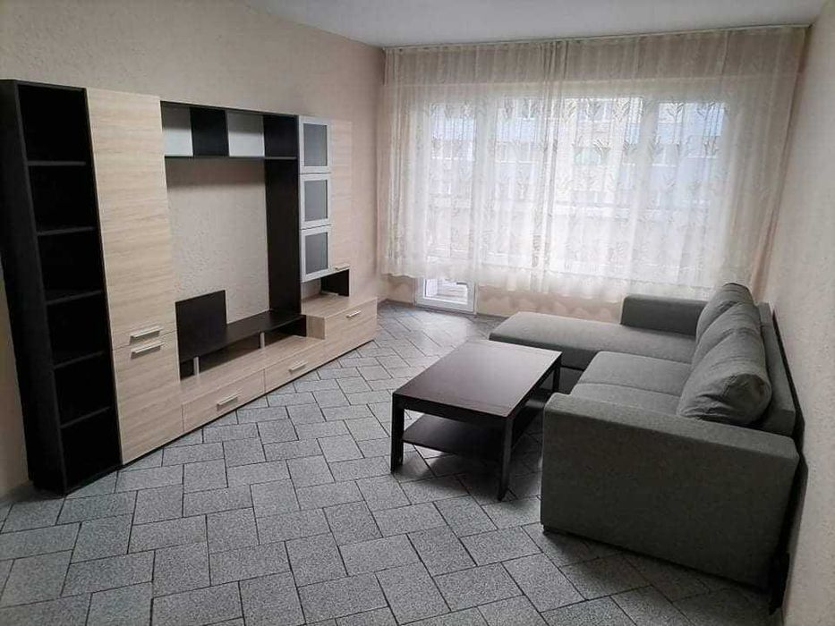 Дава се под наем Двустаен апартамент в Бургас, Меден рудник - зона В - 66 кв.м за 306 € - Снимка #2