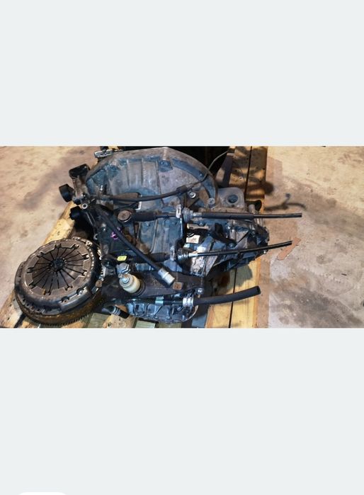 Cutie viteze trafic 2.0 dci euro 5