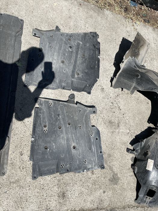 Кора под мотор/ подкалник БМВ Г20/ Г21 (kora, podkalnik bmw g20)