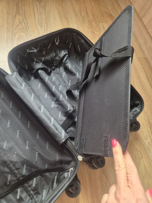 Куфар малък - ръчен багаж