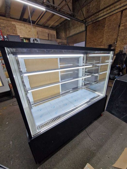 Морозильники со склада морозильные лари-витрины Витринные холодильники