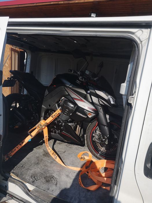 Vând kawasaki z 1000 2012