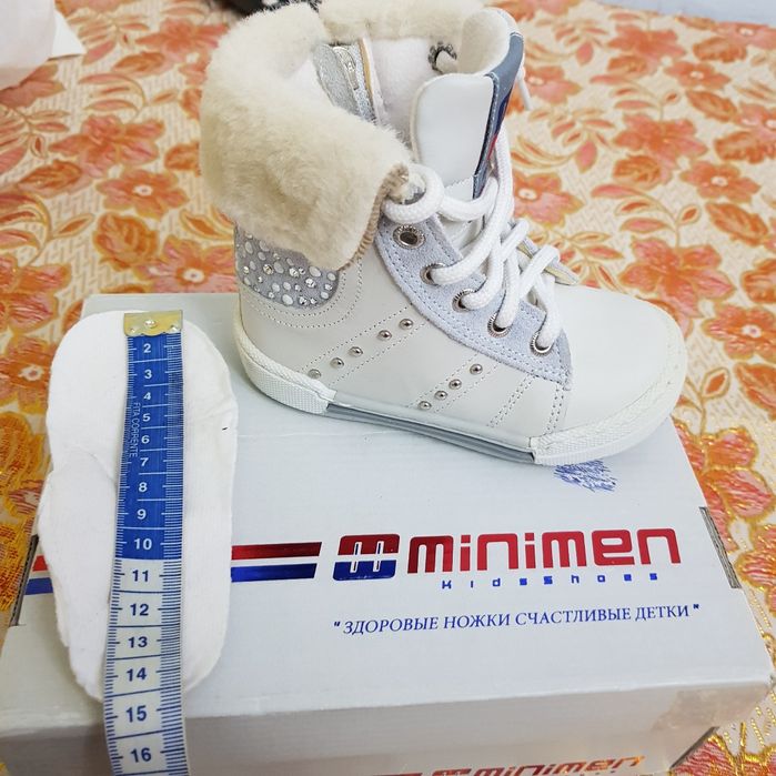 БОТИНКИ 22 размер.