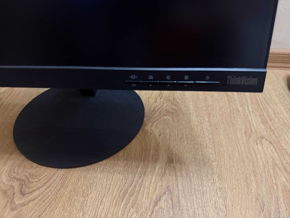 ThinkVision T23i-10 23” Wide FHD IPS Monitor/монитор