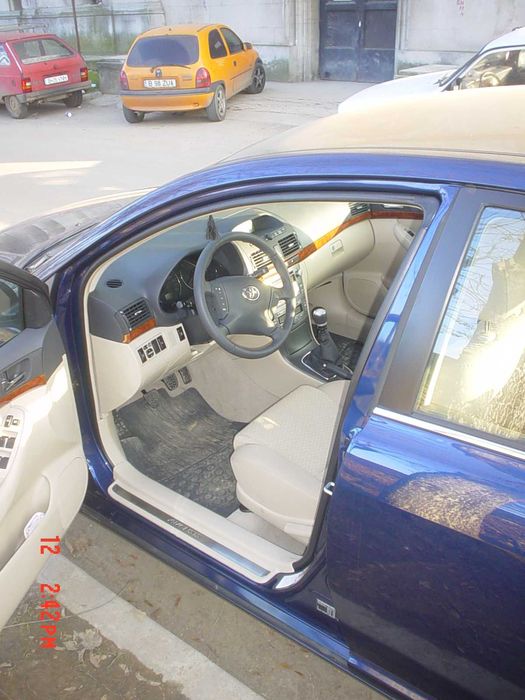 PREȚ MIC – Toyota Avensis 2.2 D-4D 150 CP – merge foarte bine