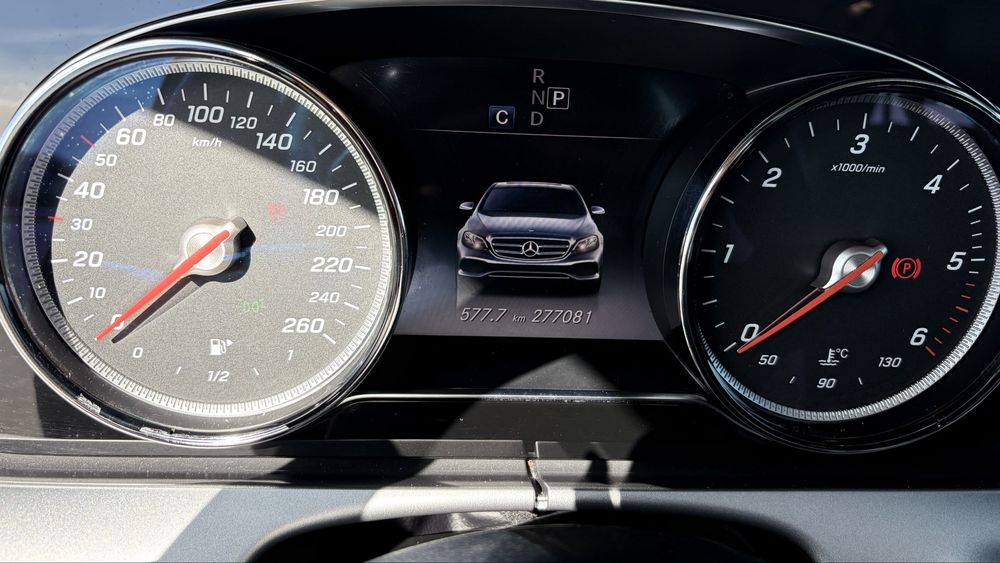Mercedes Benz E 200