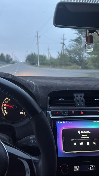 Volkswagen polo поло