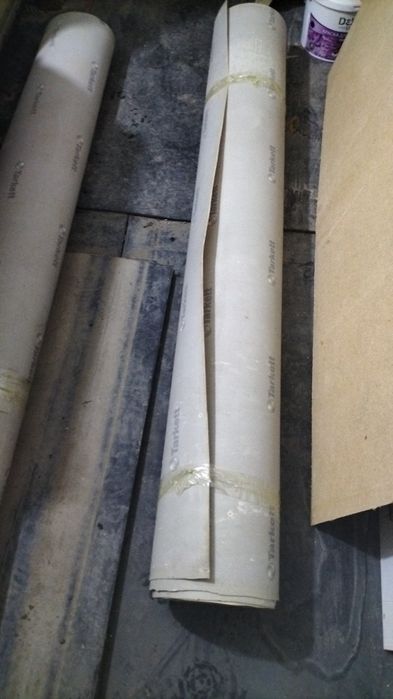 Линолеум б.у продам