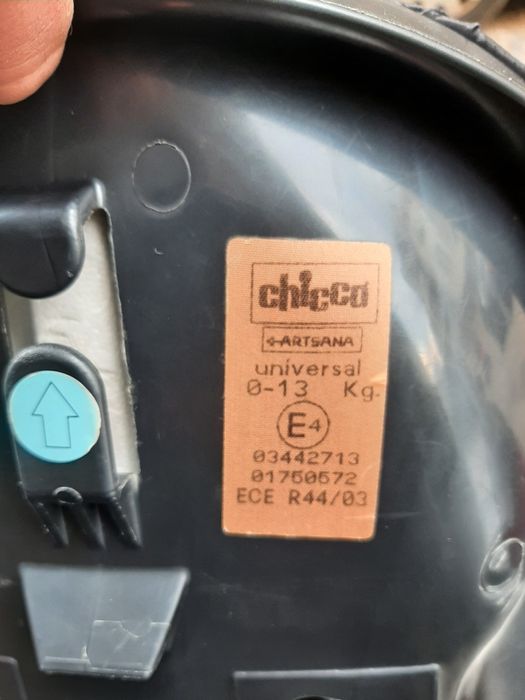 Столче за кола Чико /0-13 кг/