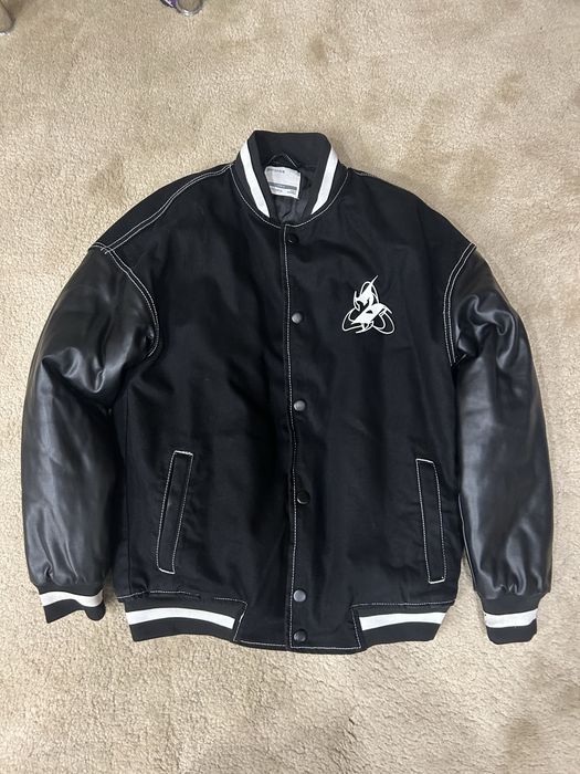 Мъжко кожено яке Bershka