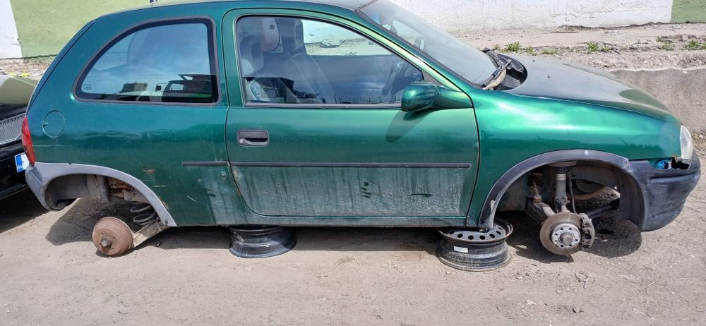 Opel corsa 1.4NZ 1996