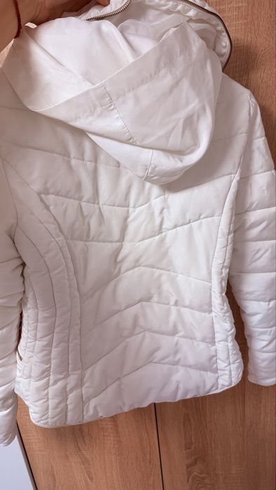 Пролетно яке Zara