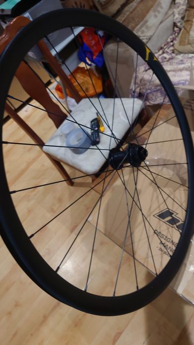 700c free hub Specialized Sirus X carbon