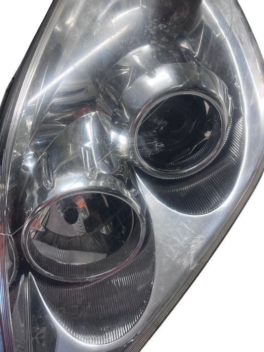 Far Cu Lupa Stanga Fata Opel Vectra C Z02 2002 - 2009