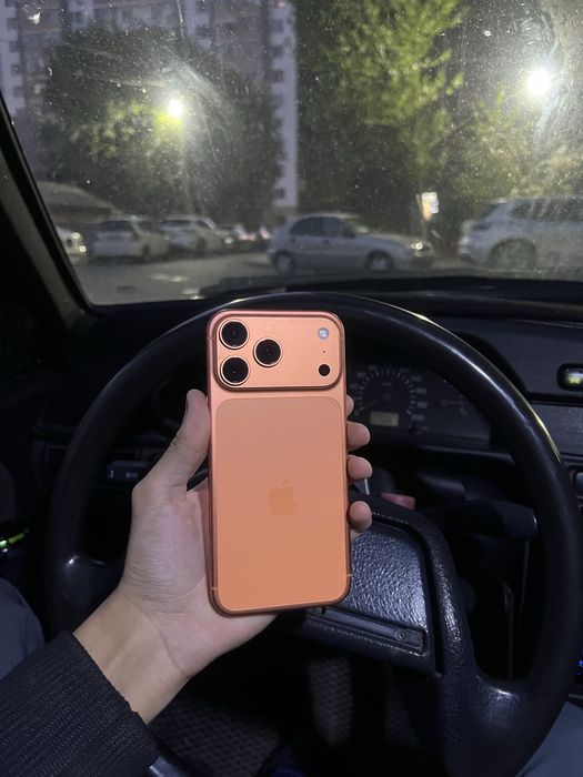 Продам срочно iPhone 17 Pro Max 256GB