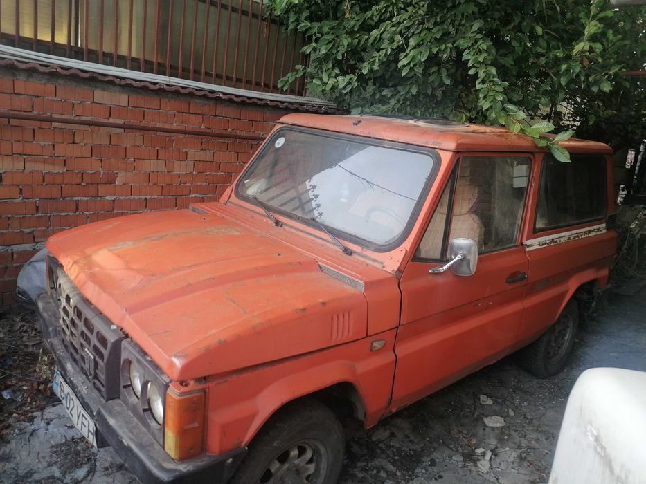 ARO 10 4X4  1992