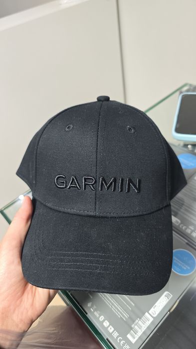 Кепка Garmin черная