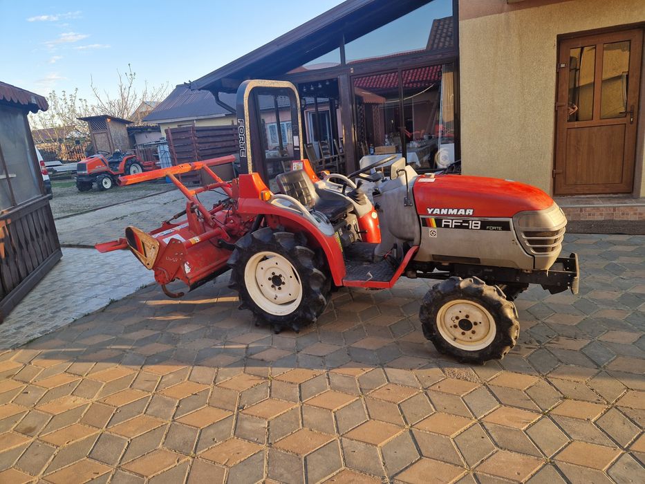 Tractor Yanmar 18 cp cu freză