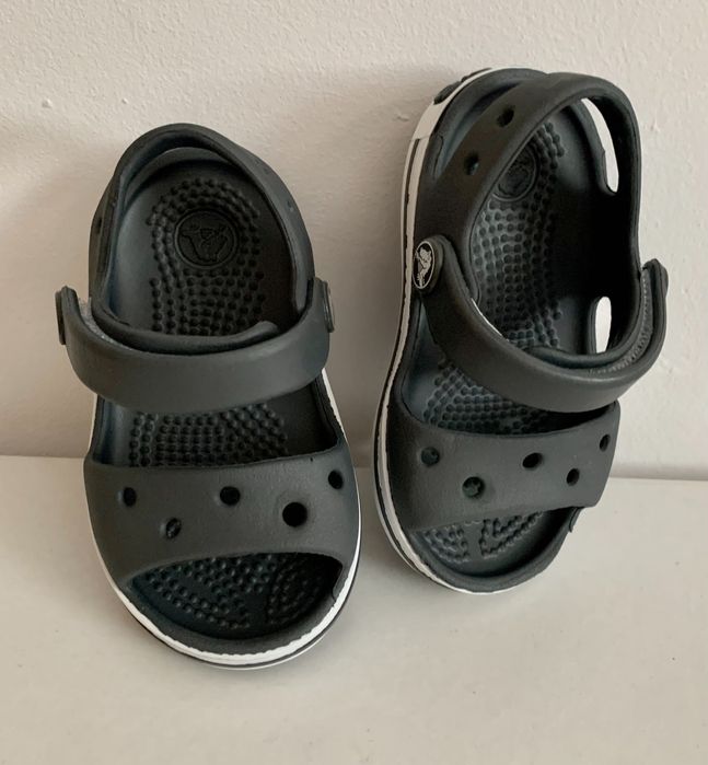 Нови Детски сандали  crocs 19/20