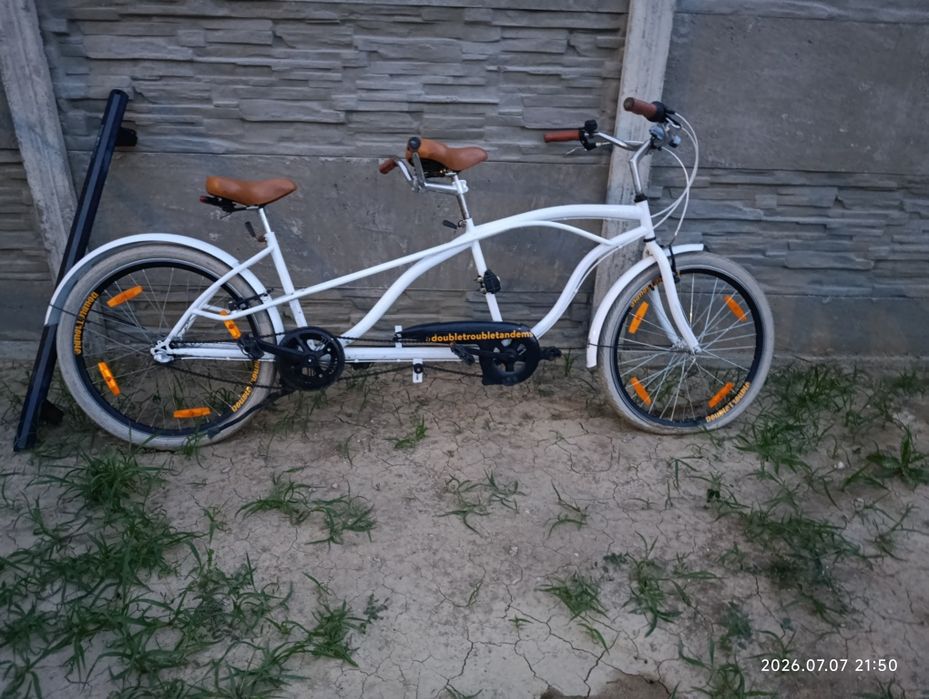 Bicicletă tandem