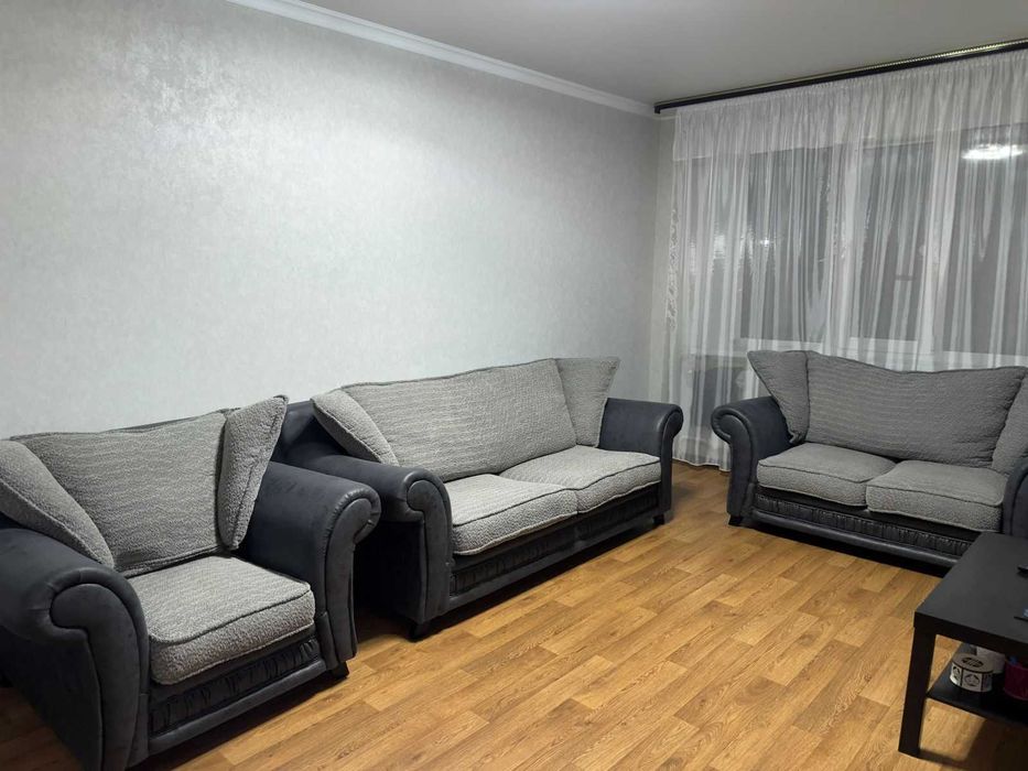 Мягкая мебель, диван