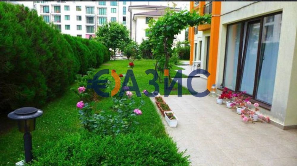 Продава се Едностаен апартамент в к.к. Слънчев бряг - 53 кв.м за 749 €/кв.м - Снимка #11