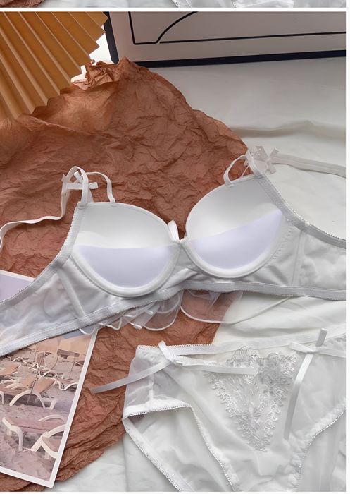 Комплект аёллар учун ливчик трусик симсиз