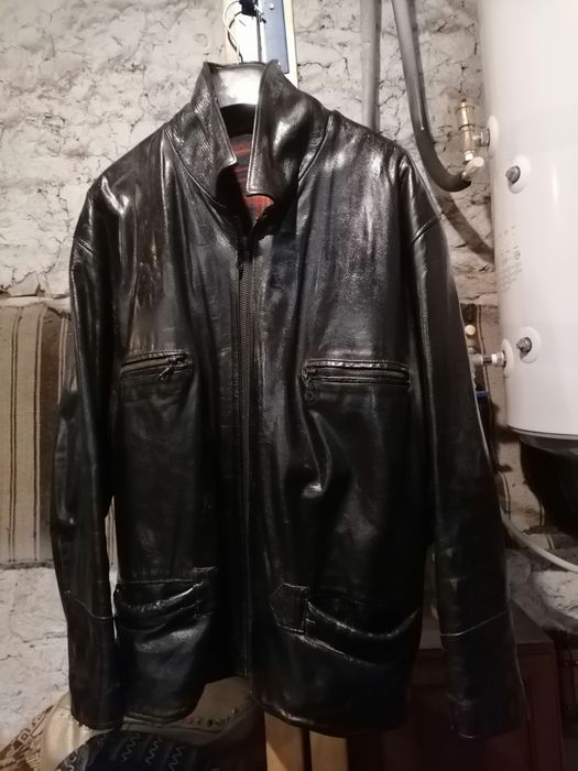 Кожено яке черно