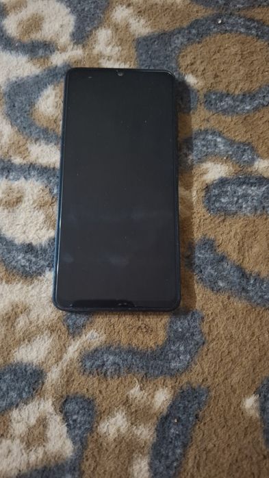 Телефон Samsung A06