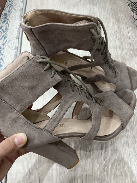 продам обувь в отличном состоянии