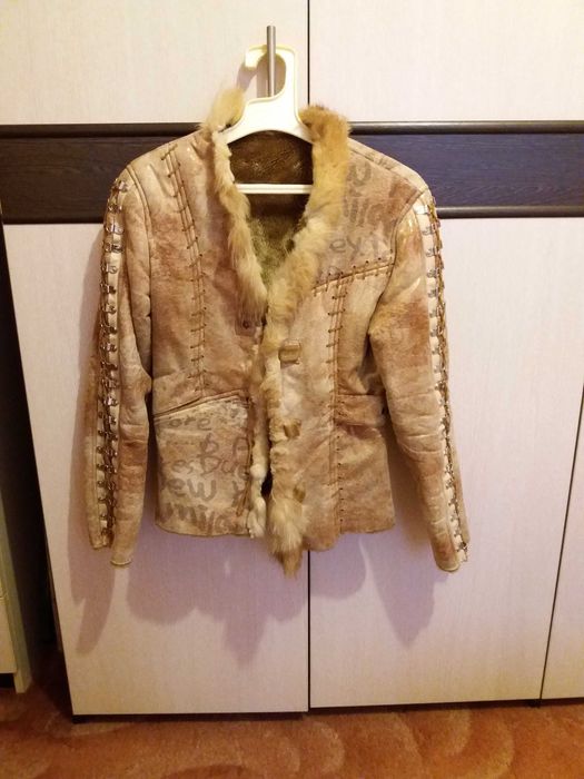 Късо зимно  палто