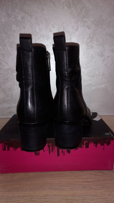 Весенние ботинки