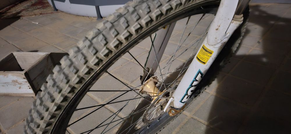 Велосипед  алюминивая рама