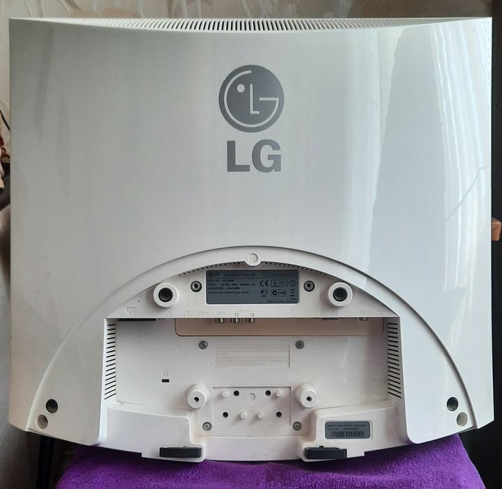 Телевизор   бу  LG