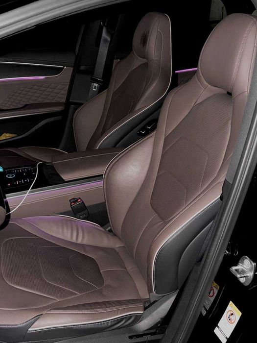 Расрочка ХАН два мотора черный 2023 год