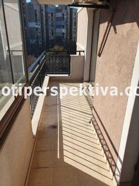 Продава се Тристаен апартамент в Пловдив, Тракия - 110 кв.м за 1888 €/кв.м - Снимка #13