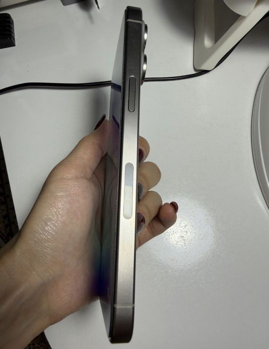 Продаю Apple iPhone 15 Pro max