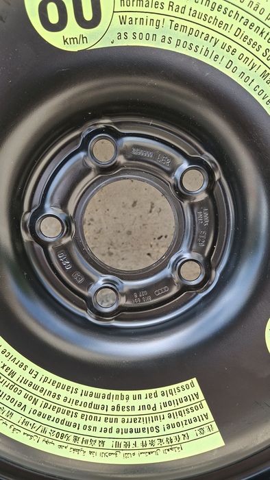 Чисто нова резервна гума 125/70R19 за Ауди